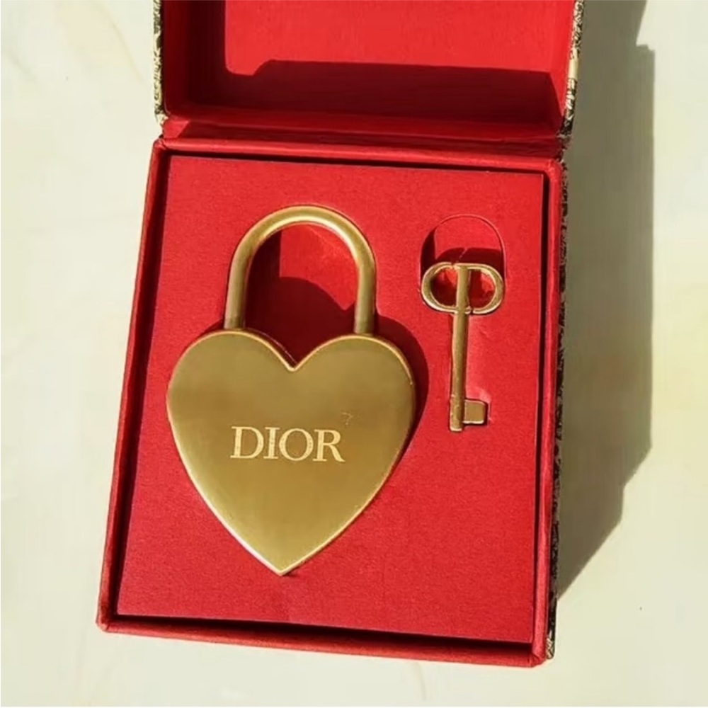 Dior Gold Heart Padlock with Key - Picture 2 of 7